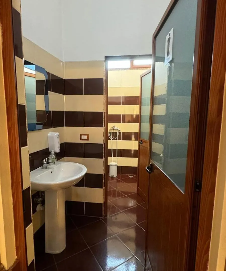 Symphony Hostel Shkoder