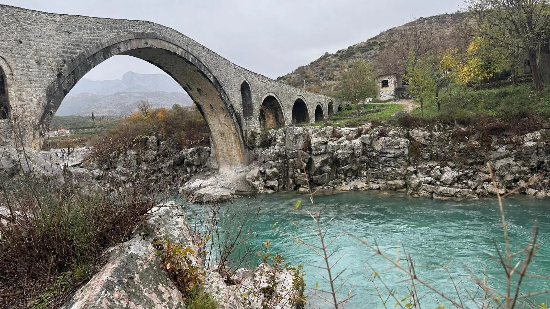Symphony Hostel Shkoder