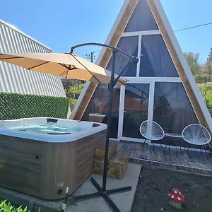 Alex's House Shiroke فيلة